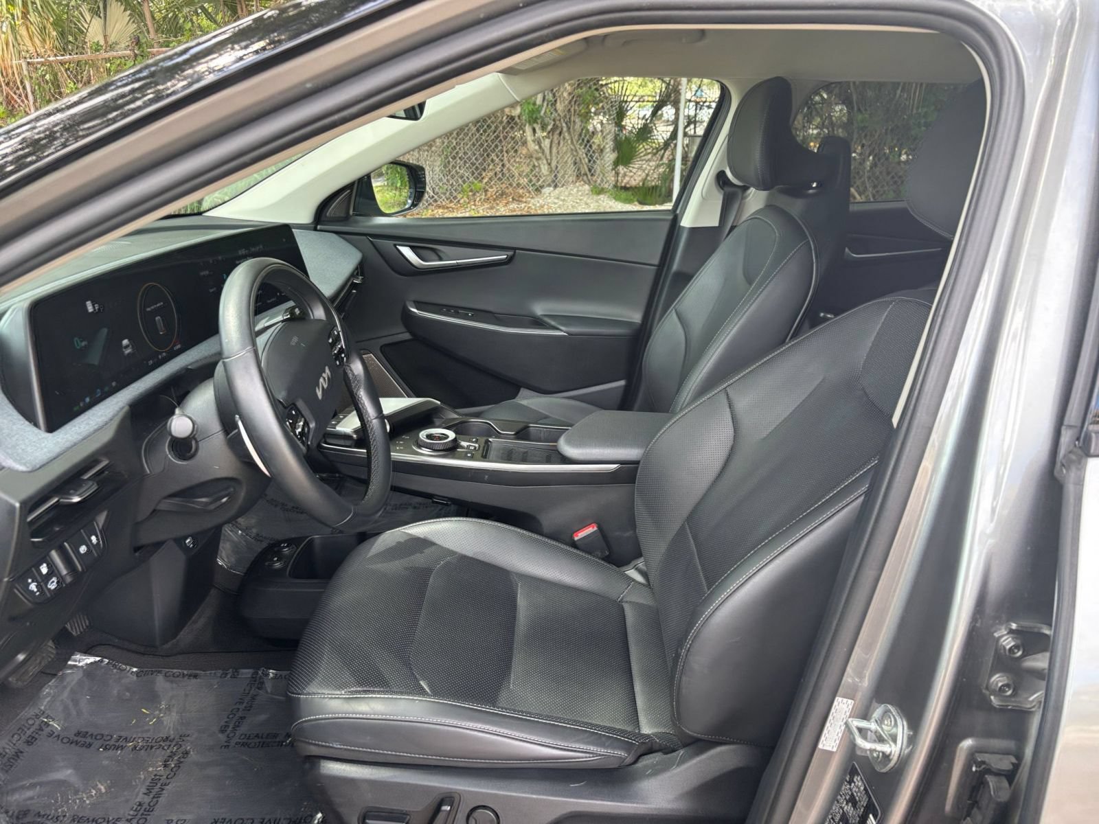 Used 2024 Kia EV6 Wind RWD image 33
