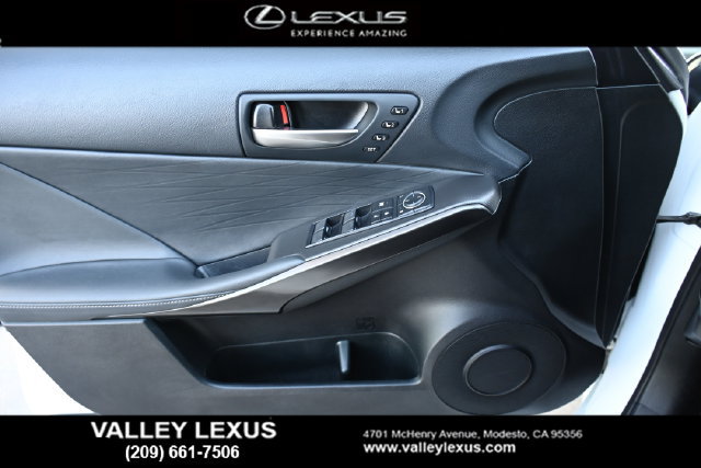 Used 2022 Lexus IS 350 F Sport w/ Navigation Package RWD image 12