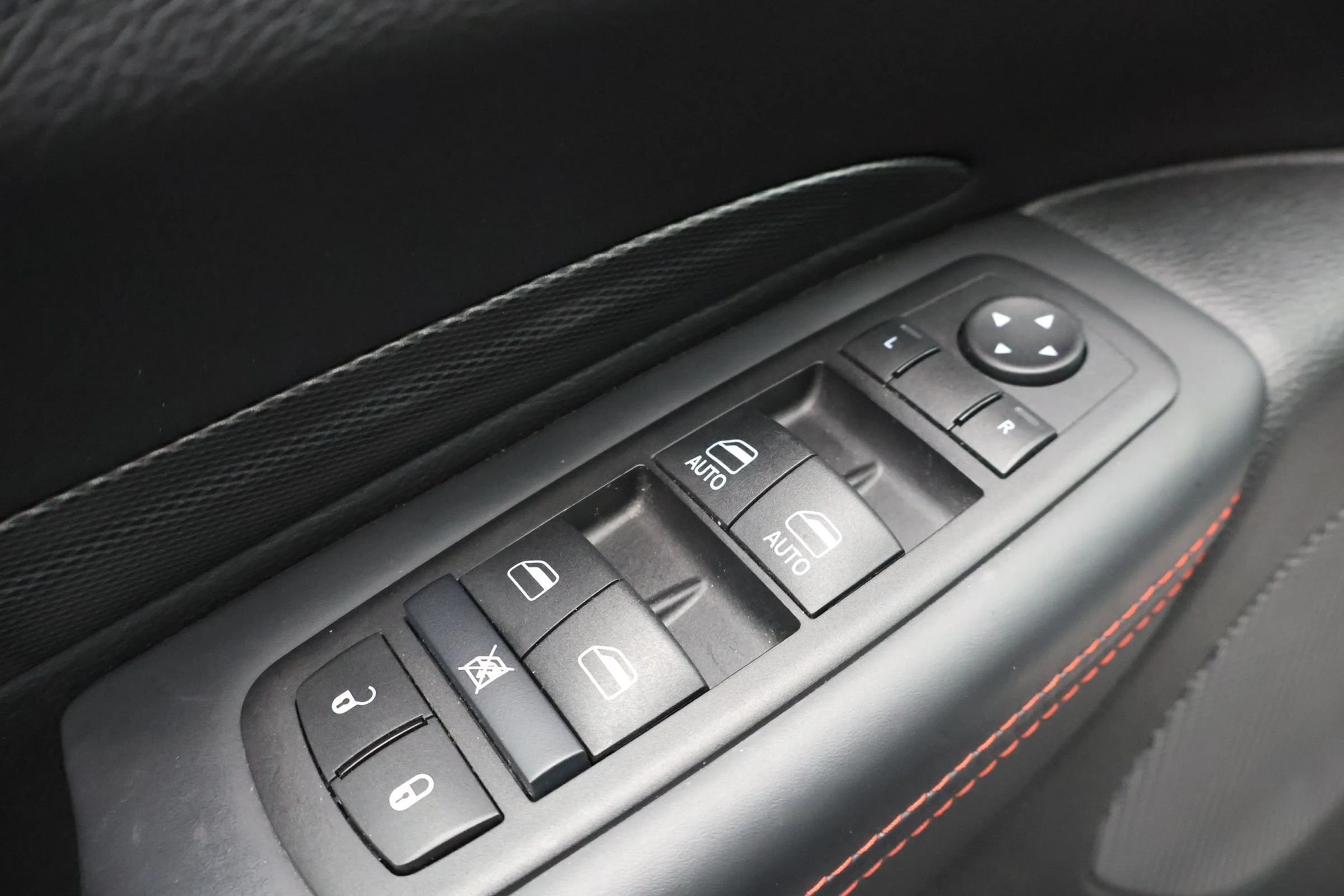 Used 2024 Dodge Durango GT AWD/4WD image 21