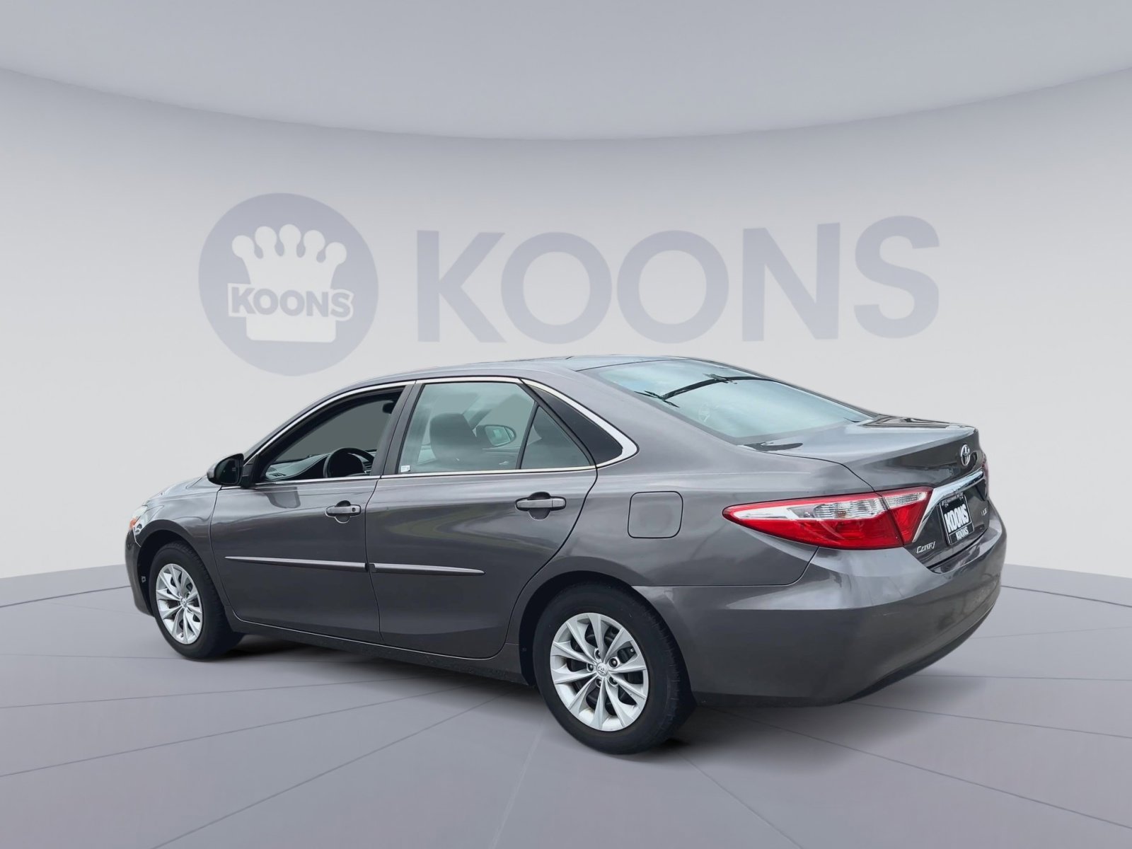 Used 2016 Toyota Camry LE w/ Protection Package (Q2) FWD image 8