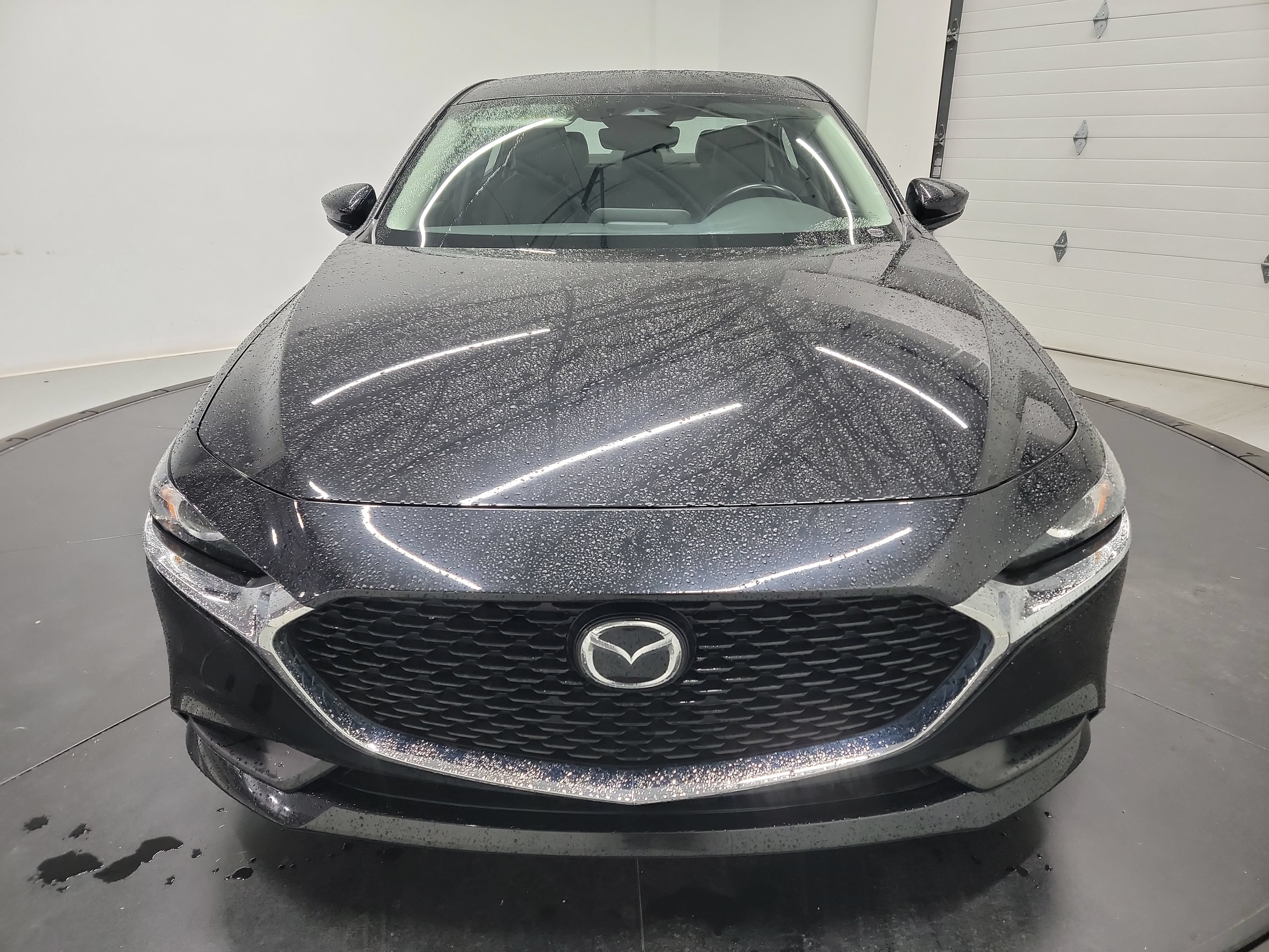 Used 2024 MAZDA MAZDA3 s FWD image 2