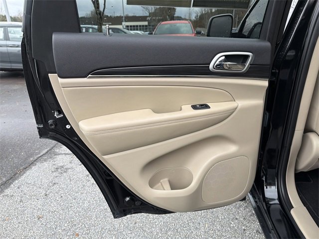 Used 2021 Jeep Grand Cherokee Limited w/ Luxury Group II image 21