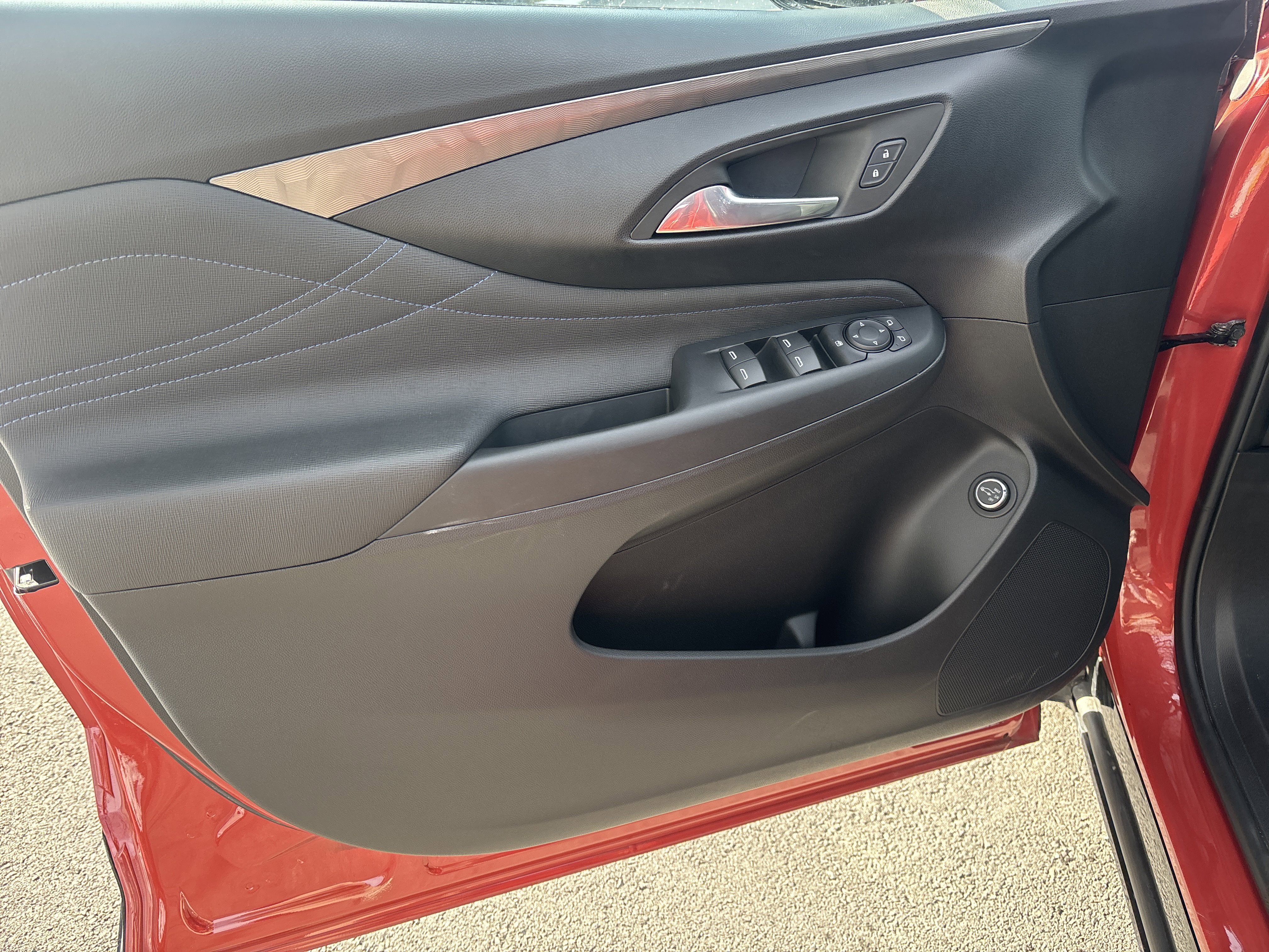 Used 2024 Buick Envista Sport Touring w/ Convenience I Package image 15