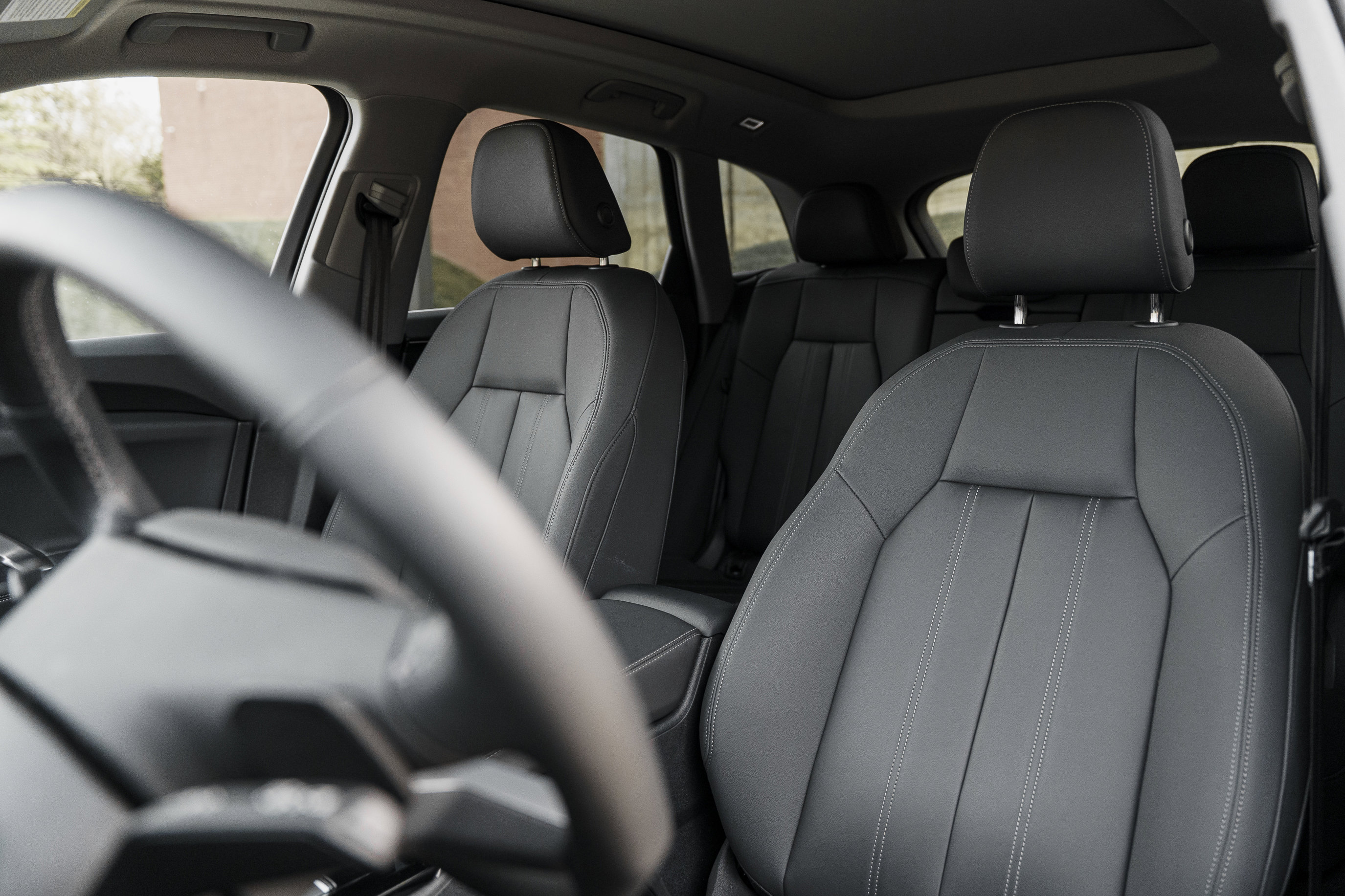 Certified 2025 Audi Q5 Premium w/ Convenience Package image 21