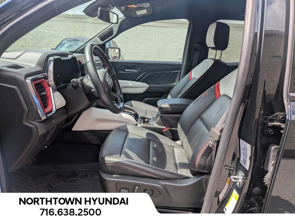 Used 2023 GMC Canyon AT4X AWD/4WD image 10