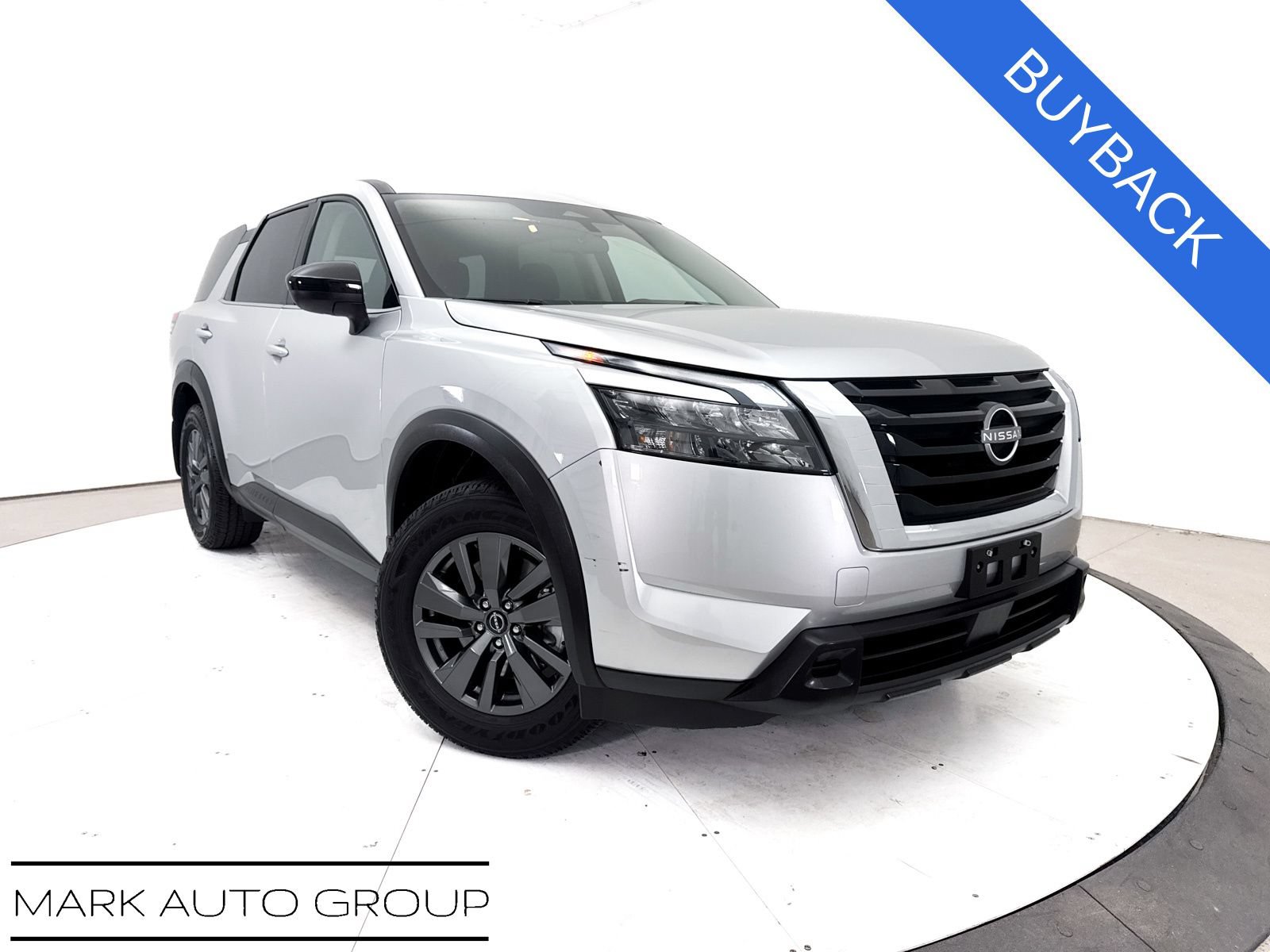 Used 2024 Nissan Pathfinder S FWD video 1
