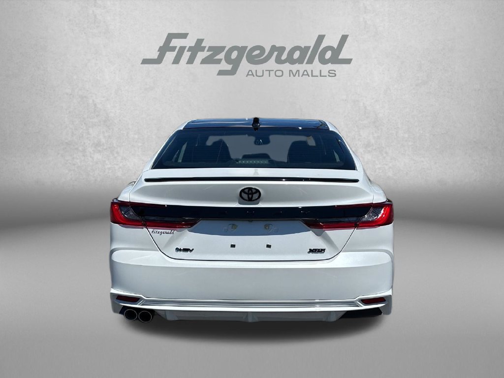 Used 2025 Toyota Camry XSE FWD image 14