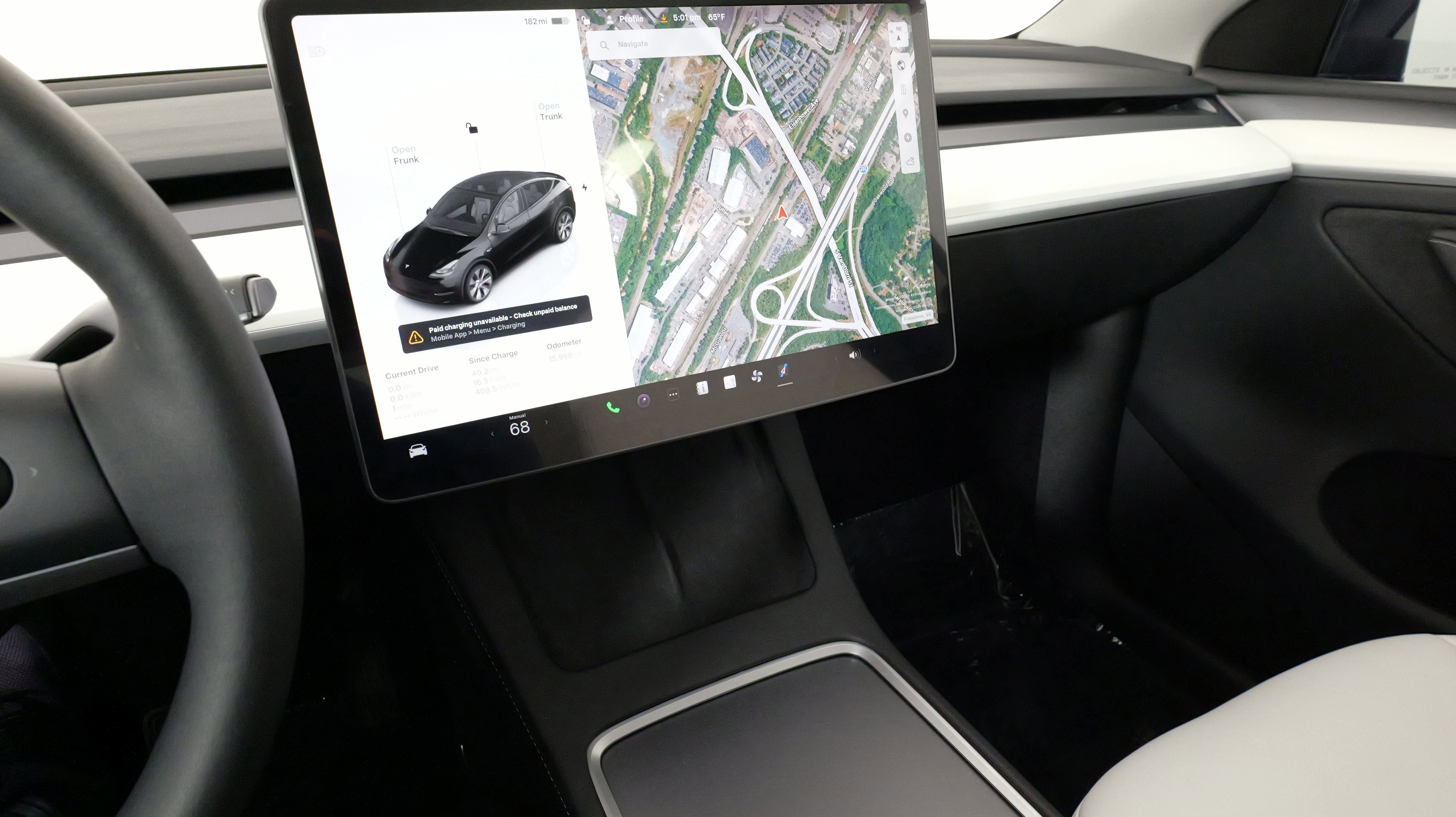 Used 2024 Tesla Model Y Long Range image 38