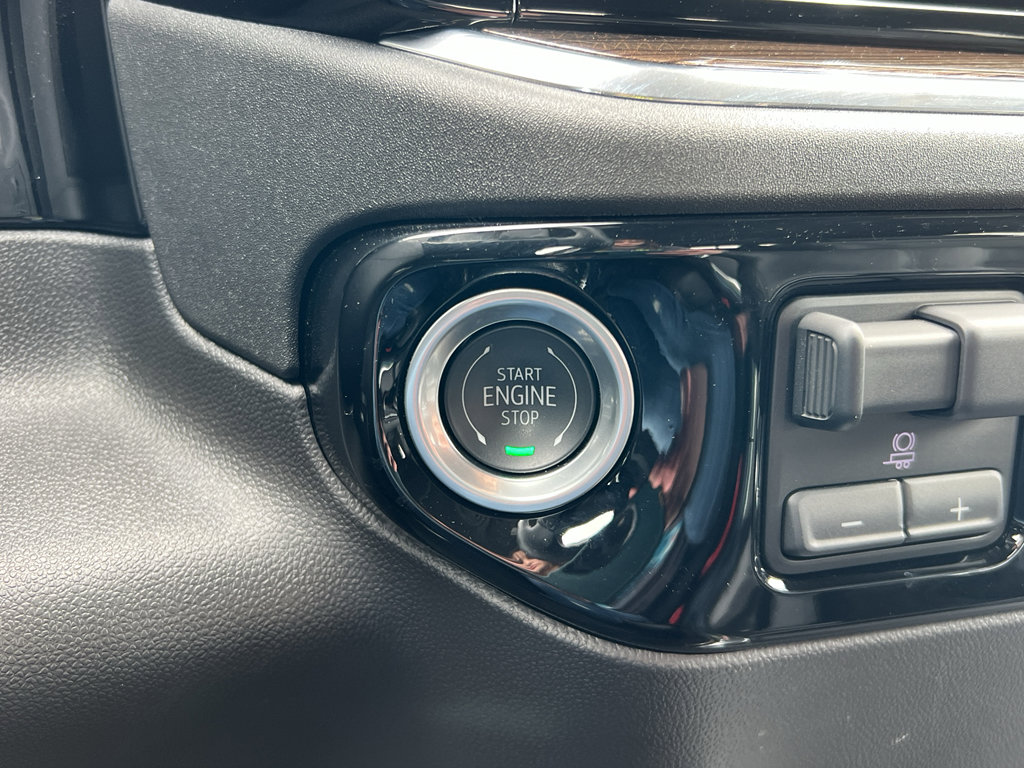 Used 2025 Chevrolet Silverado 1500 LT Trail Boss w/ Convenience Package II image 34