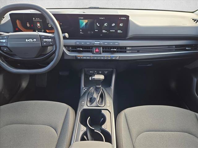 Used 2025 Kia K4 FWD image 16