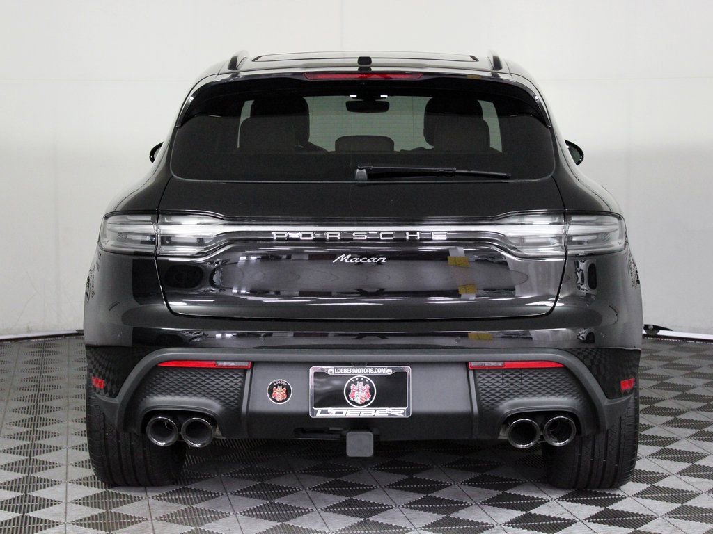 Certified 2025 Porsche Macan AWD/4WD image 6