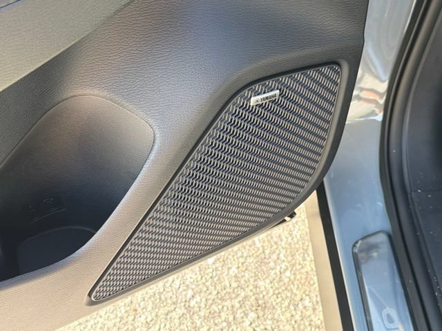 New 2026 Mitsubishi Outlander SEL FWD image 21