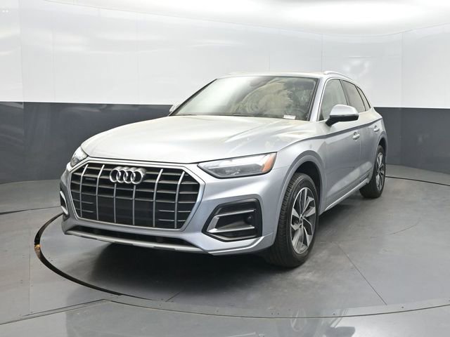 Used 2021 Audi Q5 2.0T Premium w/ Convenience Package image 1