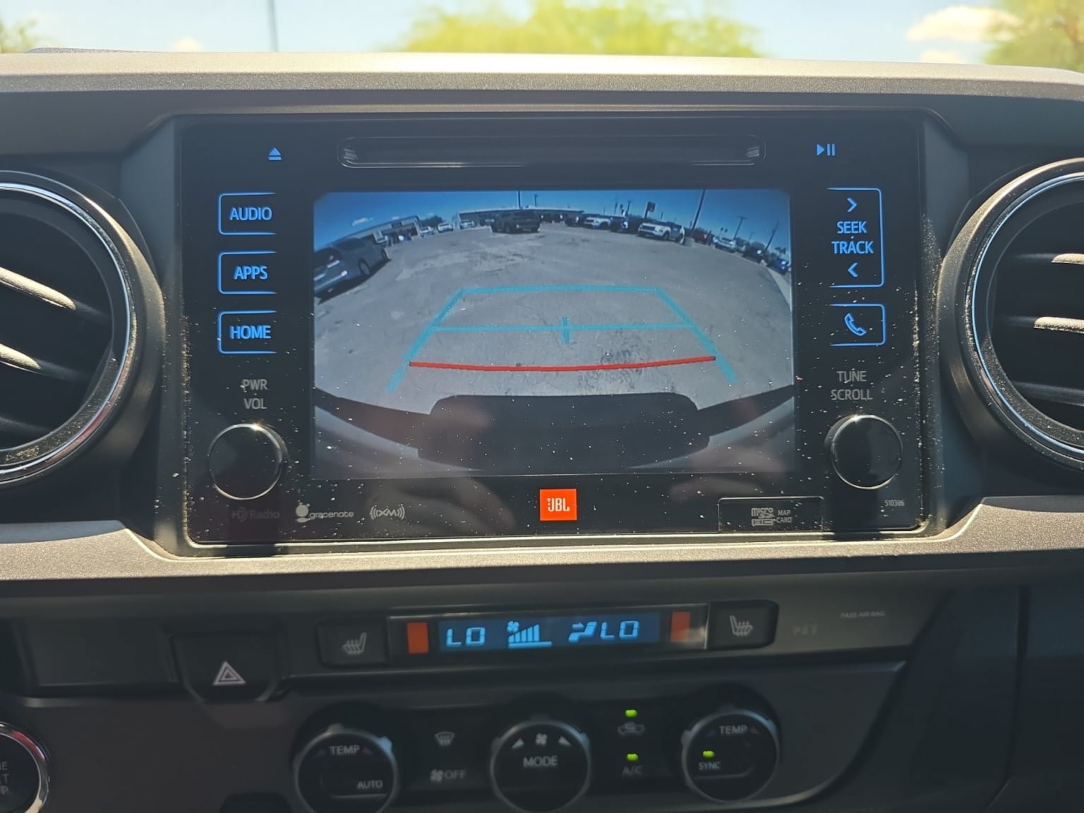 Used 2019 Toyota Tacoma TRD Sport w/ TRD Premium Sport Package RWD image 21