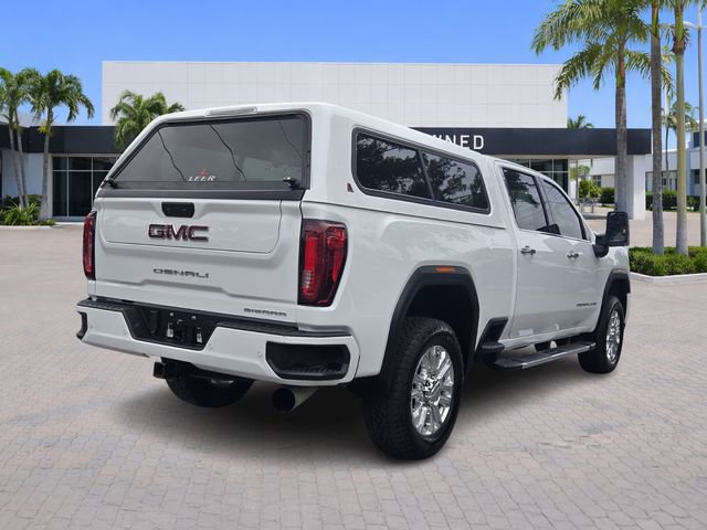 Used 2022 GMC Sierra 3500 Denali w/ Technology Package image 7