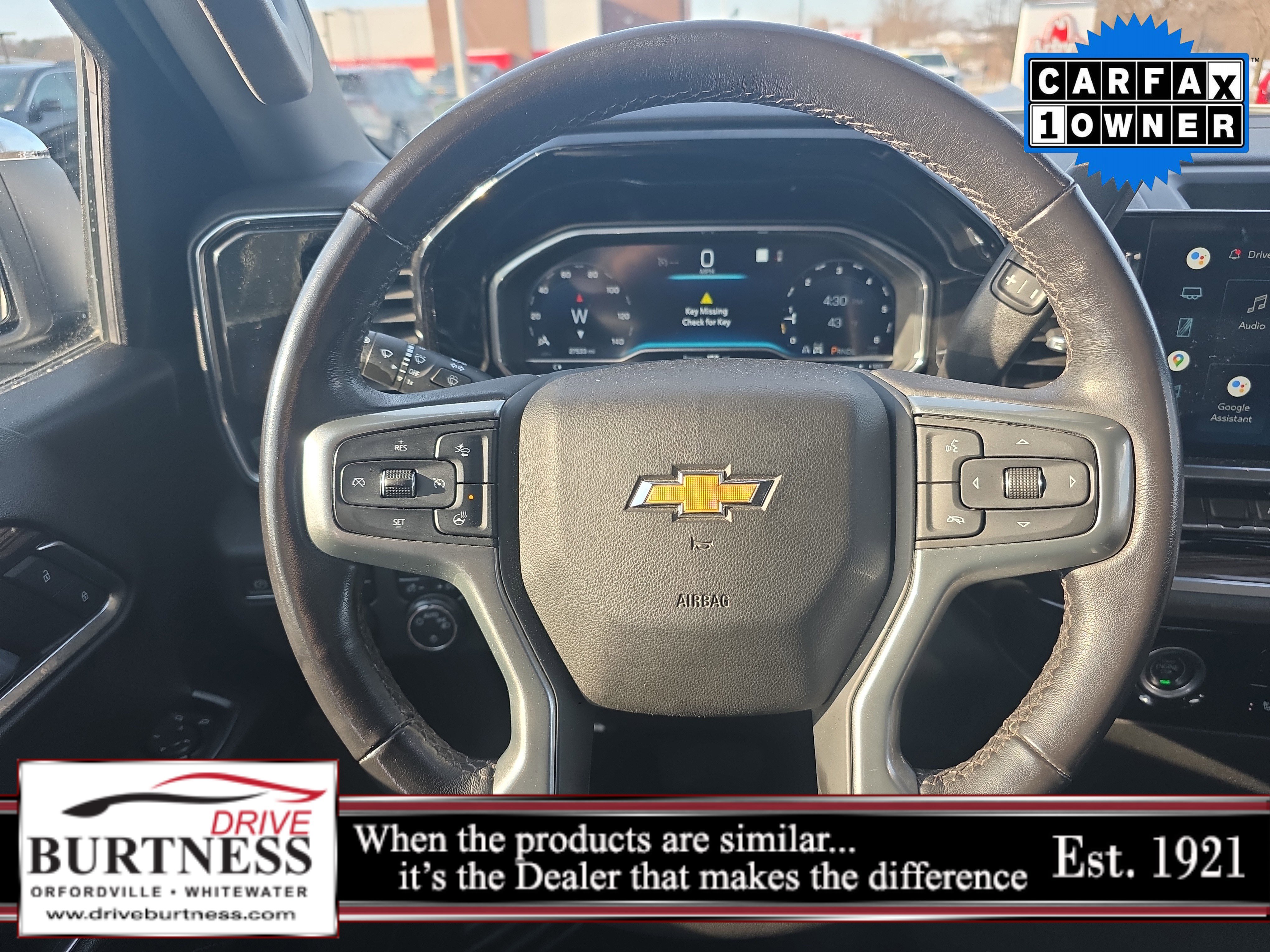 Used 2022 Chevrolet Silverado 1500 LT image 3