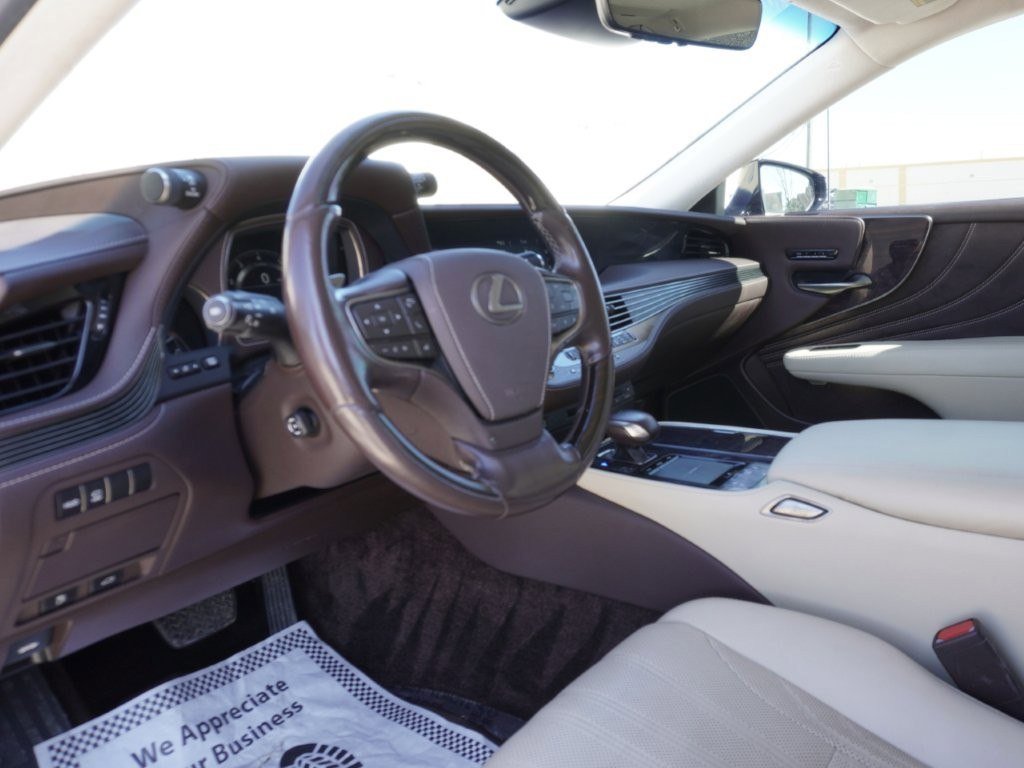 Used 2019 Lexus LS 500 image 11