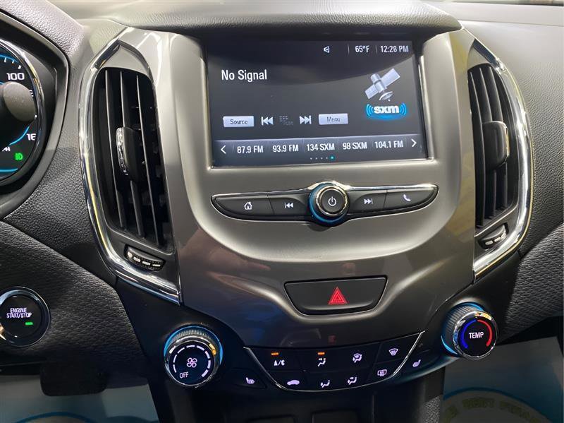 Used 2017 Chevrolet Cruze LT w/ Convenience Package image 14