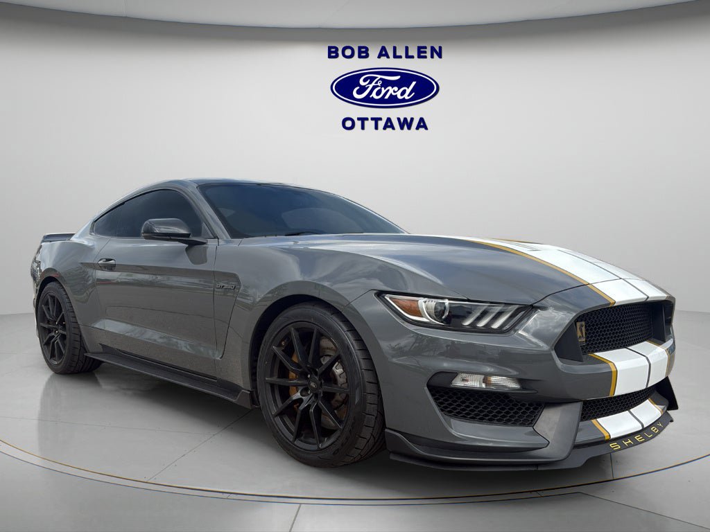Used 2018 Ford Mustang Shelby GT350 w/ Convenience Package image 14