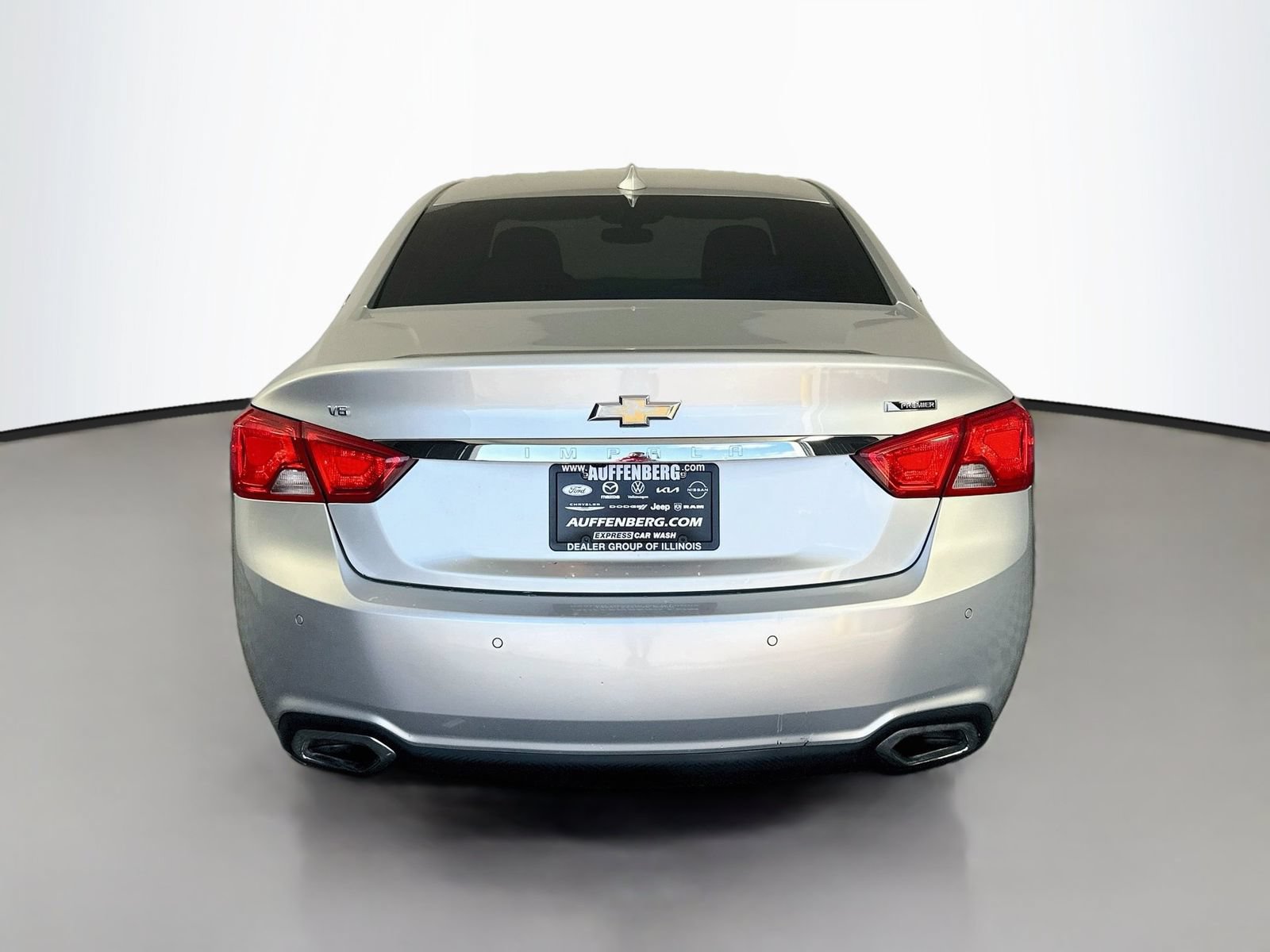 Used 2018 Chevrolet Impala Premier FWD image 6