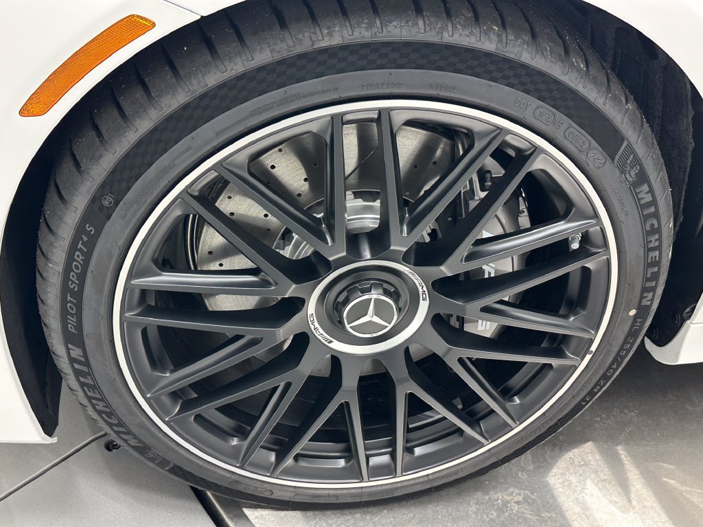 New 2026 Mercedes-Benz S 63 AMG S image 16