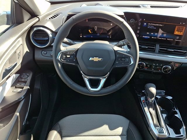 New 2026 Chevrolet Trax LT w/ Driver Confidence Package image 8