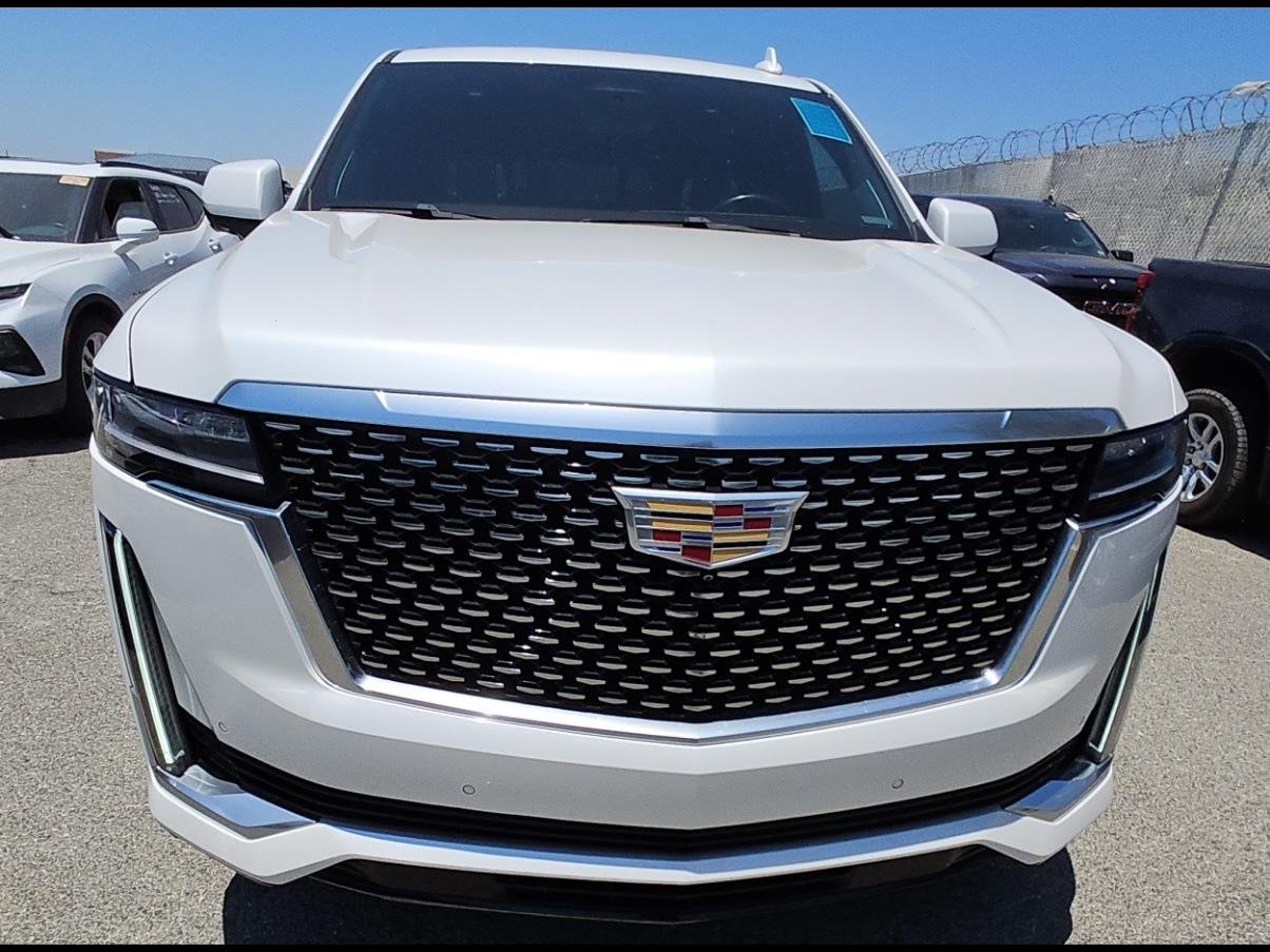 Used 2022 Cadillac Escalade Premium Luxury w/ Performance Package RWD image 17