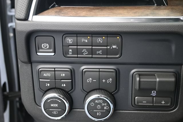 New 2026 Chevrolet Tahoe High Country AWD/4WD image 37