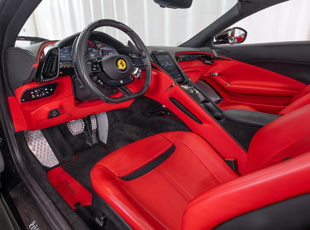Certified 2022 Ferrari Roma image 18