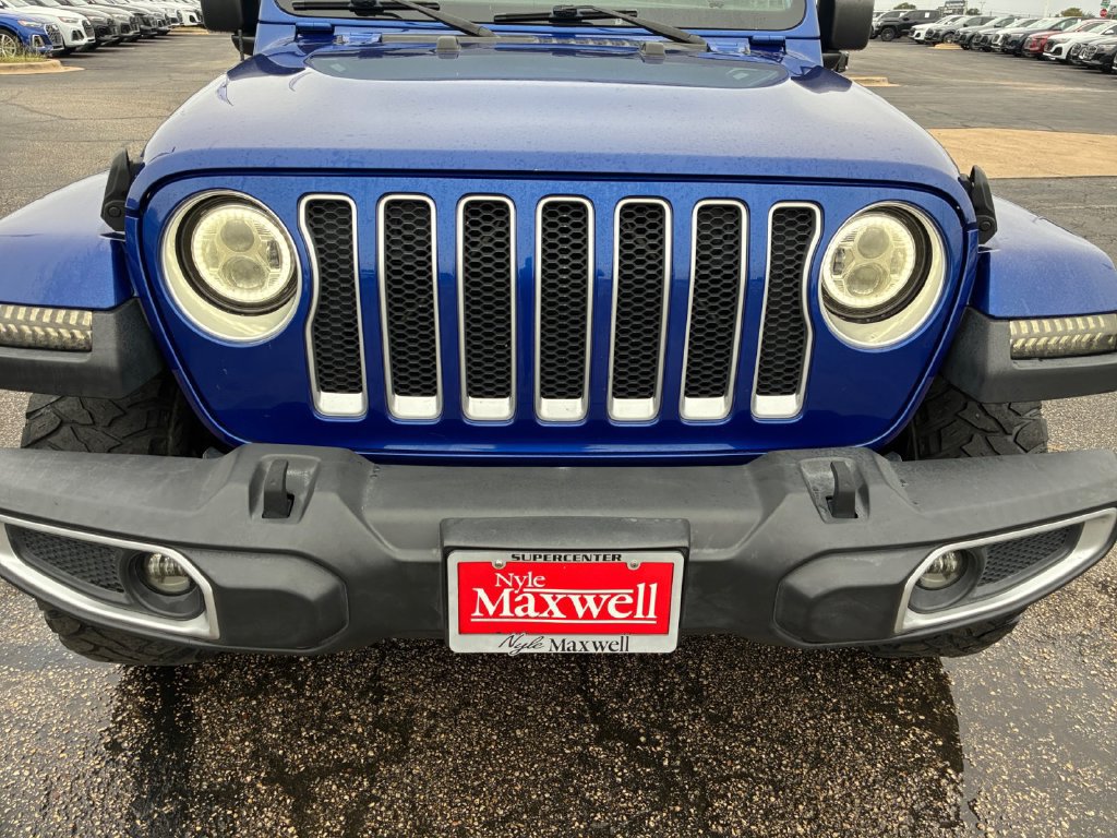 Used 2018 Jeep Wrangler Unlimited Sahara AWD/4WD image 23