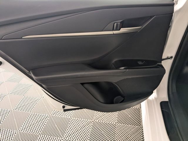 Used 2025 Toyota Camry SE image 26