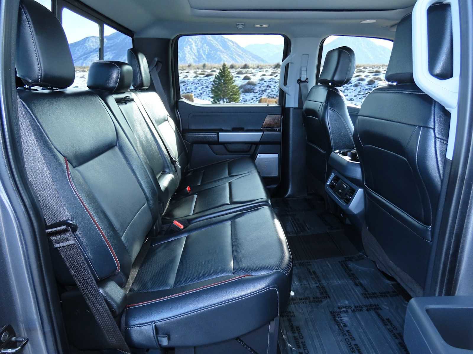 Certified 2024 Ford F250 Lariat w/ Lariat Ultimate Package image 24