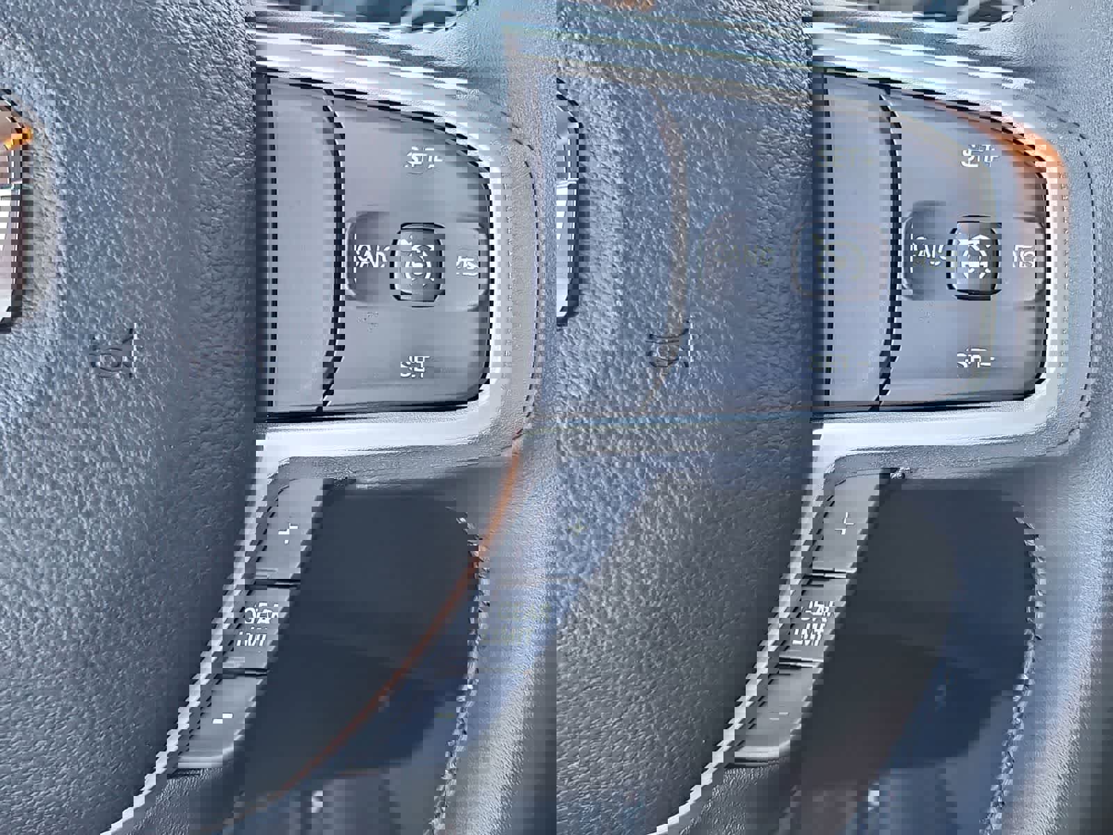 Certified 2023 RAM 1500 Big Horn image 25