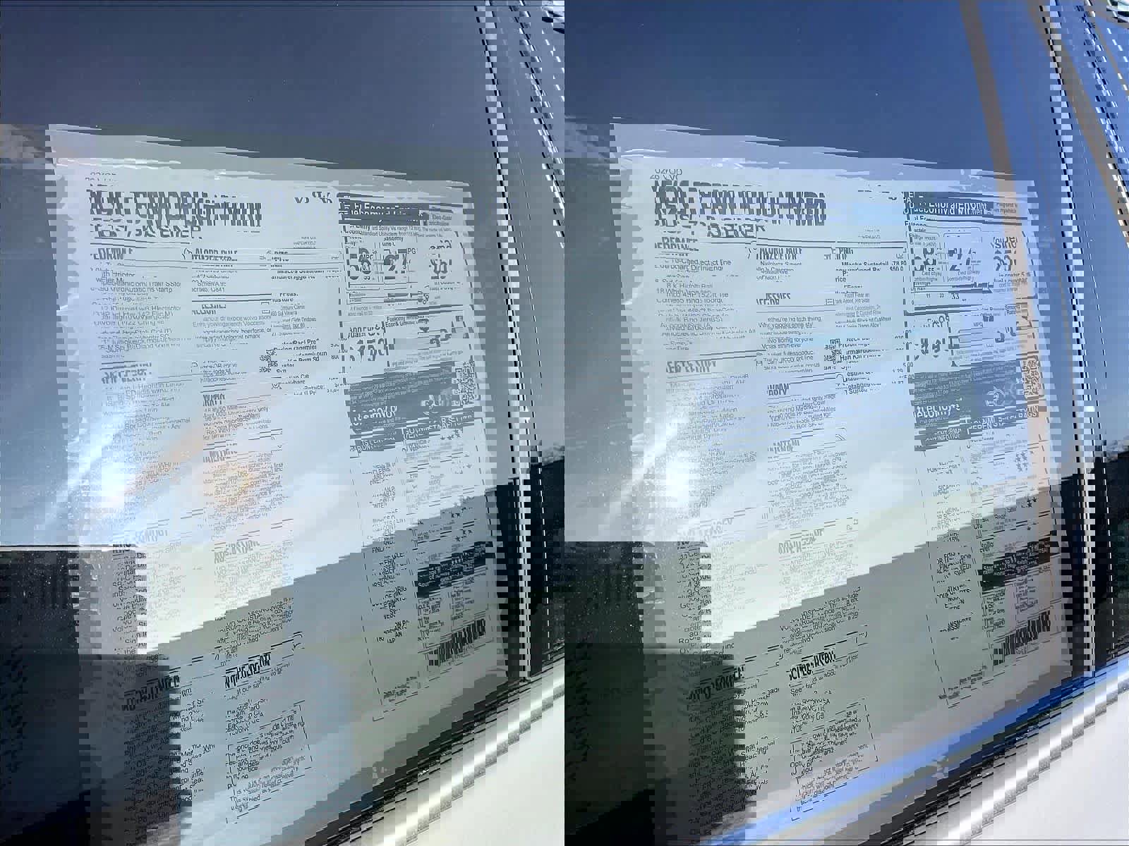 New 2026 Volvo XC90 T8 Plus w/ Protection Package Premier image 37