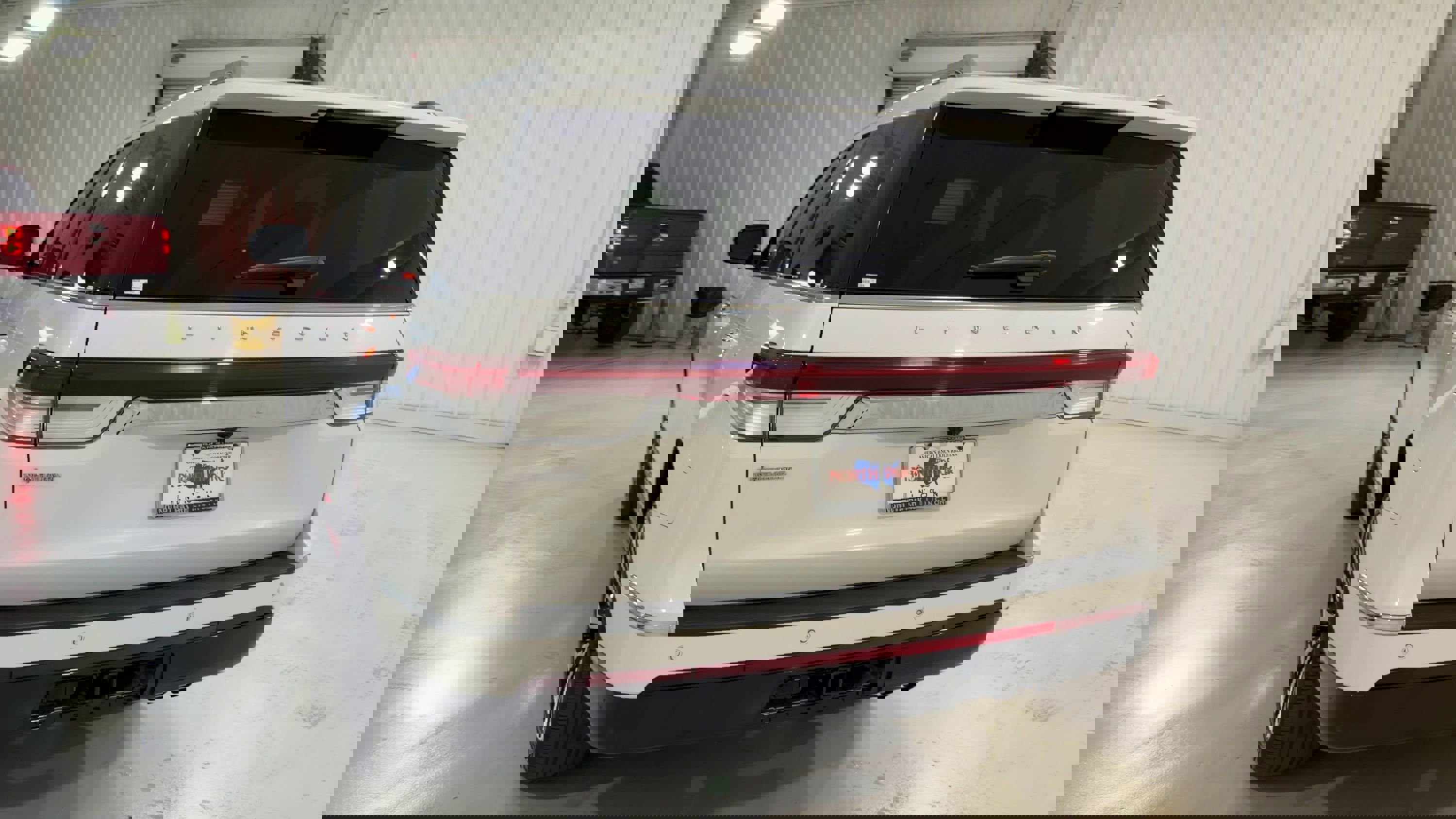 Used 2023 Lincoln Navigator Reserve image 8