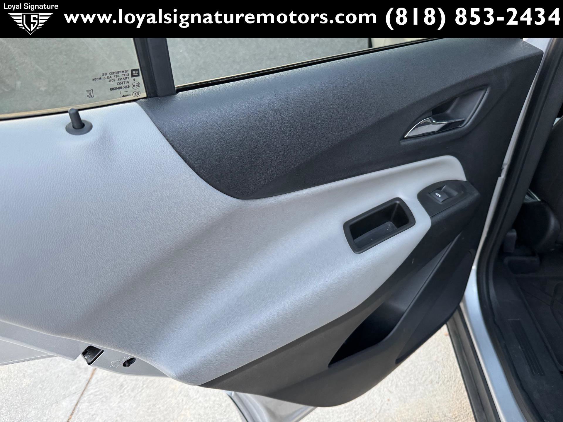 Used 2020 Chevrolet Equinox LS w/ LS Convenience Package image 13