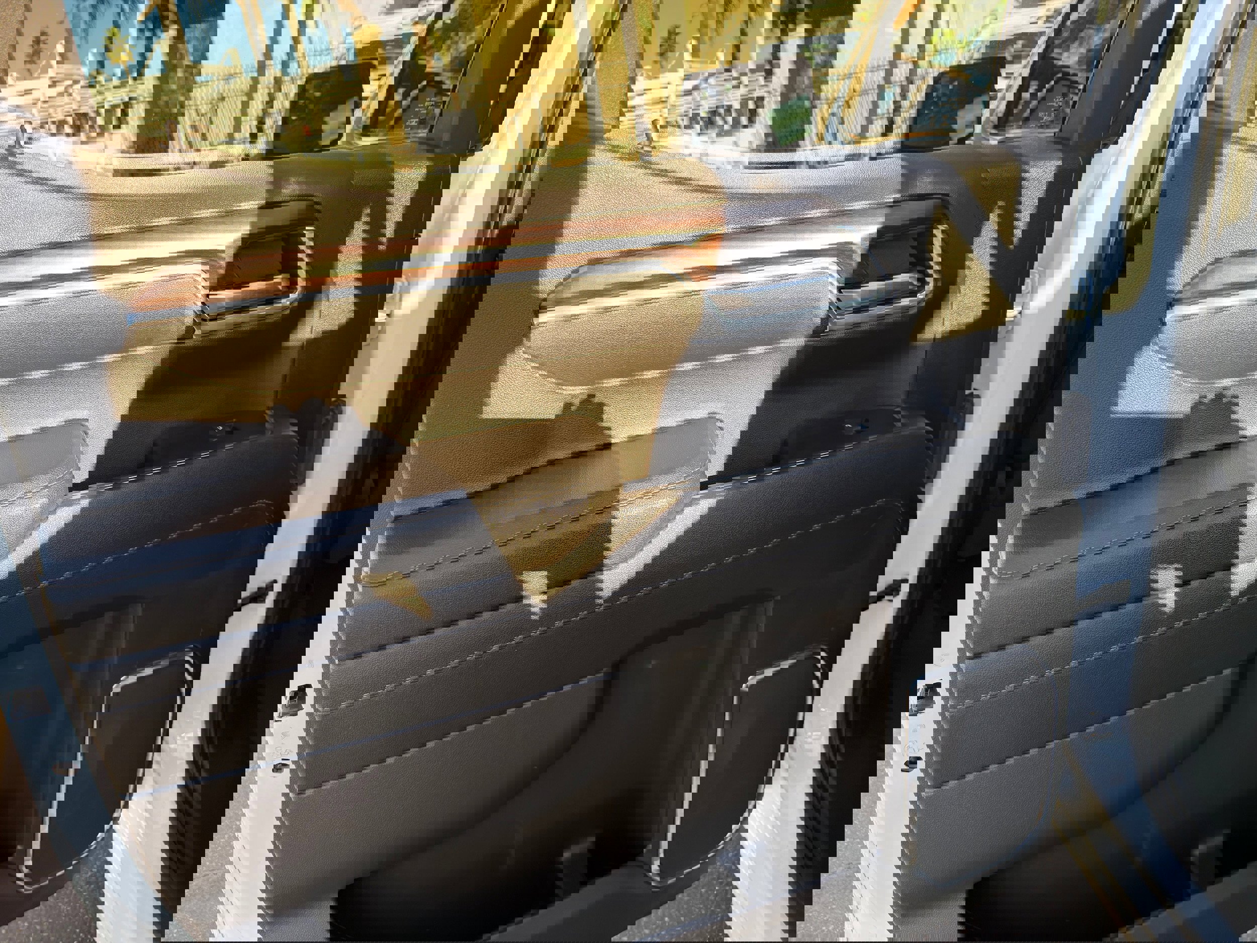 Used 2024 GMC Sierra 1500 SLT image 23