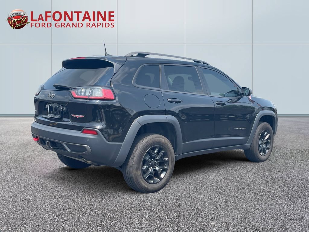 Used 2019 Jeep Cherokee Trailhawk AWD/4WD image 7