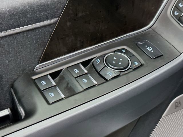 Used 2023 Ford F250 Lariat w/ Lariat Ultimate Package AWD/4WD image 18