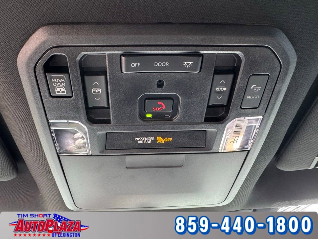 Used 2022 Toyota Tundra Platinum image 33