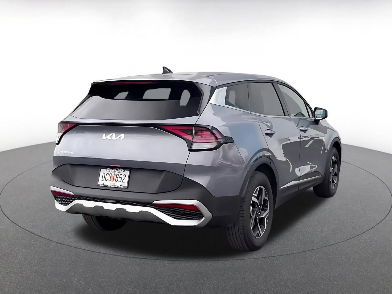 Used 2025 Kia Sportage LX FWD image 14