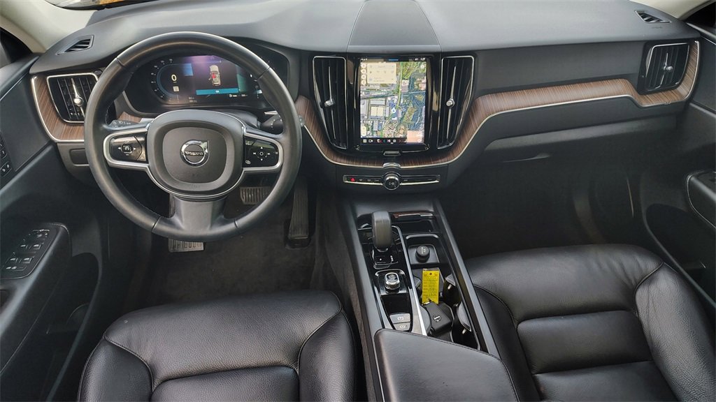 Certified 2023 Volvo XC60 B5 Plus w/ Climate Package image 12