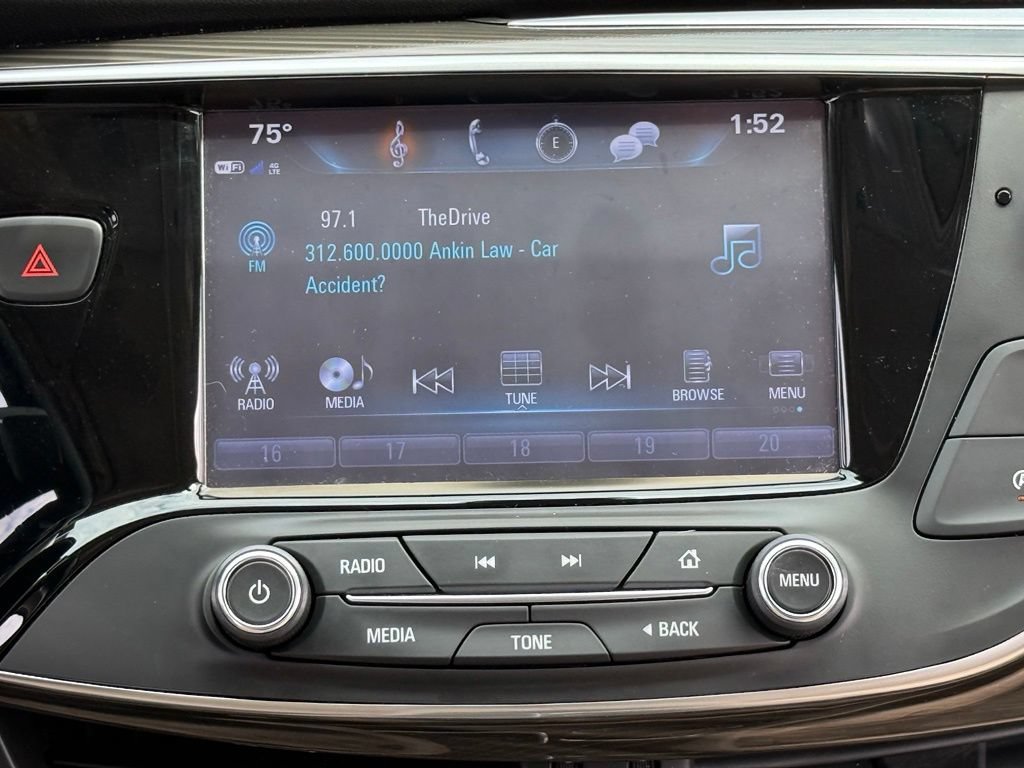 Used 2020 Buick Envision Essence FWD image 18