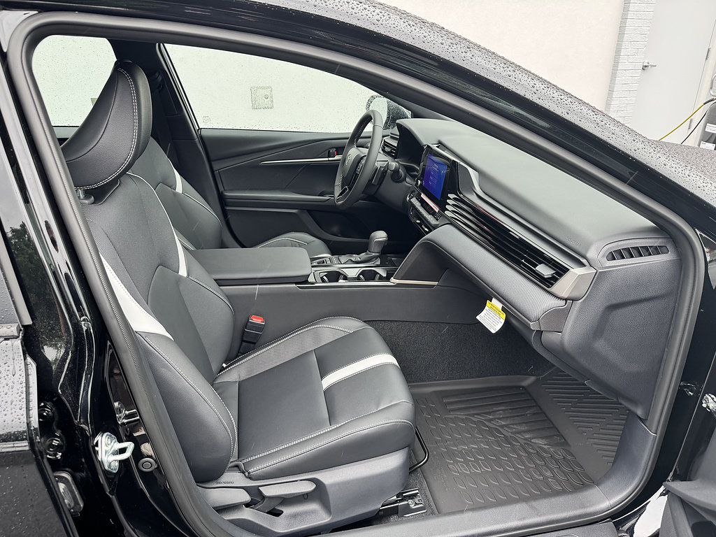 New 2026 Toyota Camry SE w/ Convenience Package AWD/4WD image 12