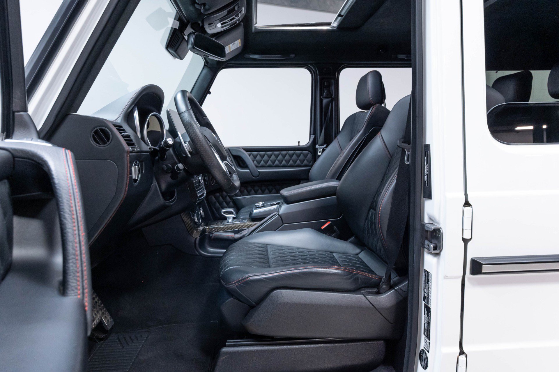 Used 2017 Mercedes-Benz G 63 AMG 4MATIC image 8