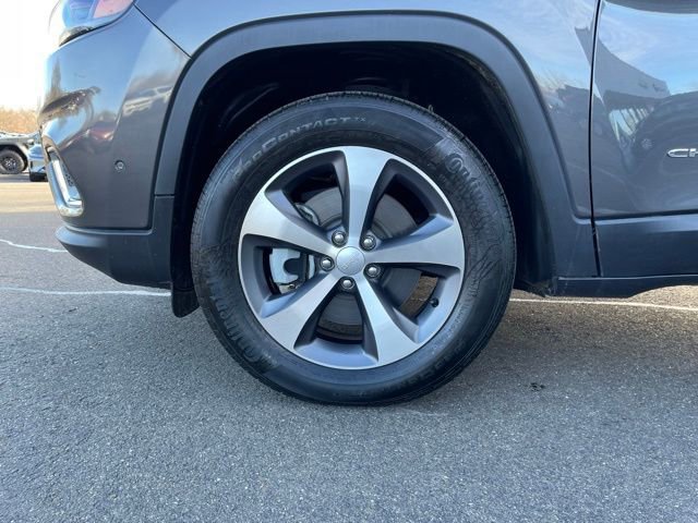 Used 2022 Jeep Cherokee Limited w/ Mopar Interior Package AWD/4WD image 32