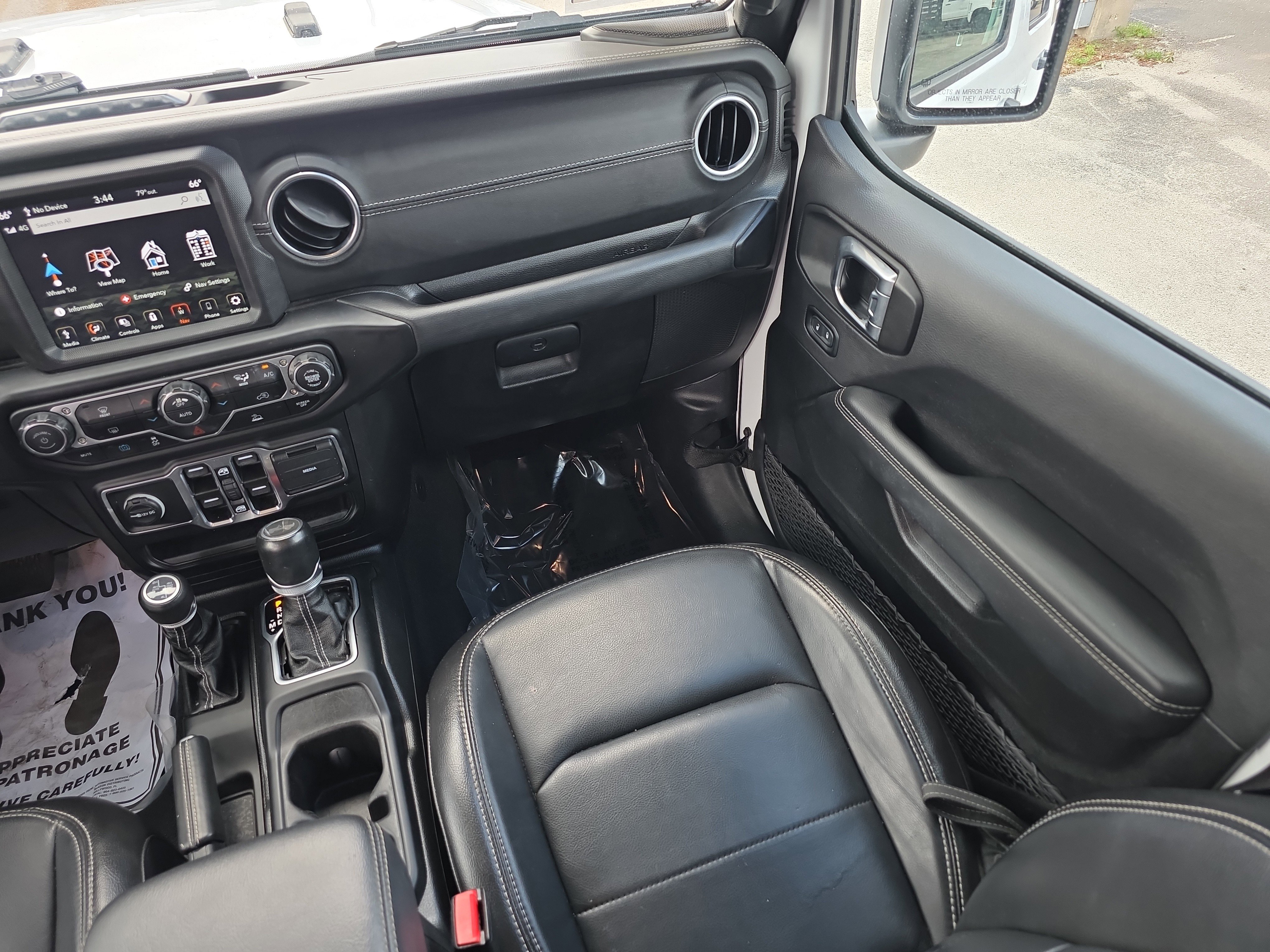 Used 2023 Jeep Wrangler Sahara AWD/4WD image 20