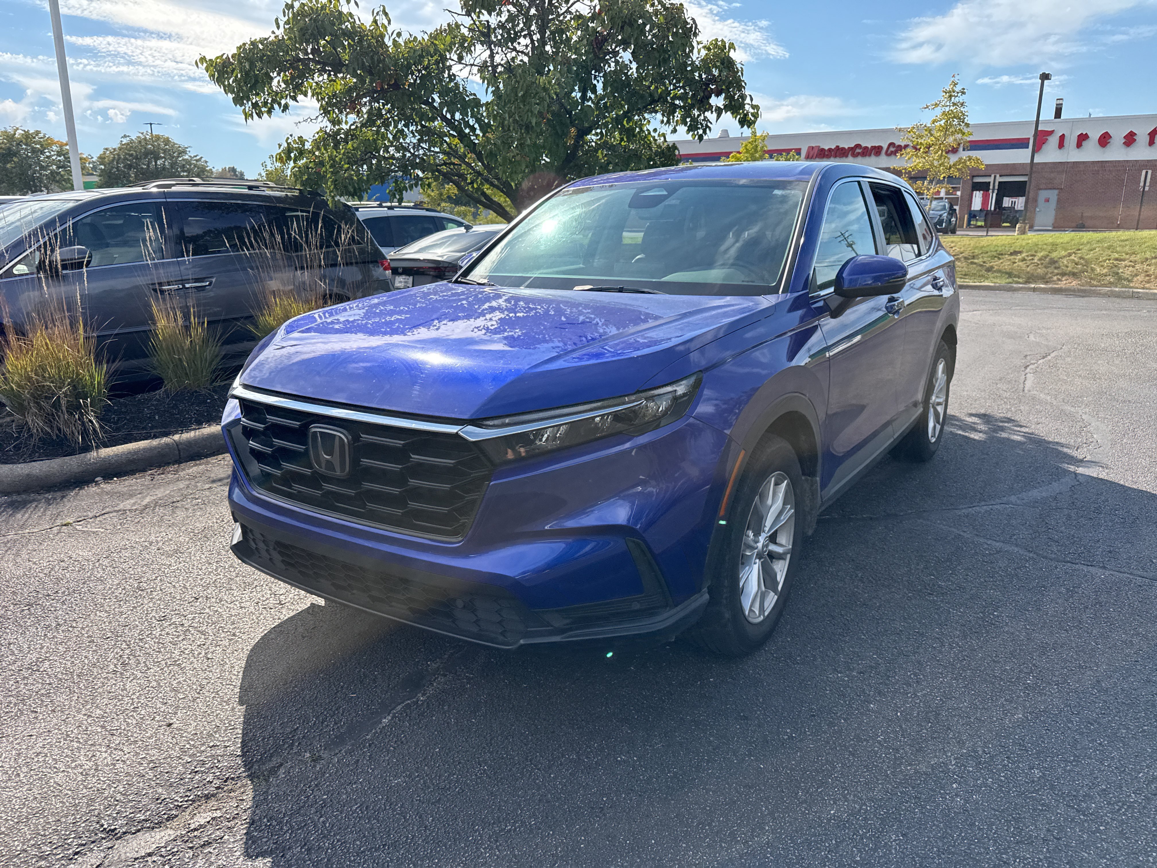 Used 2024 Honda CR-V EX-L image 8