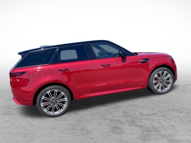 Used 2024 Land Rover Range Rover Sport Dynamic SE AWD/4WD image 7