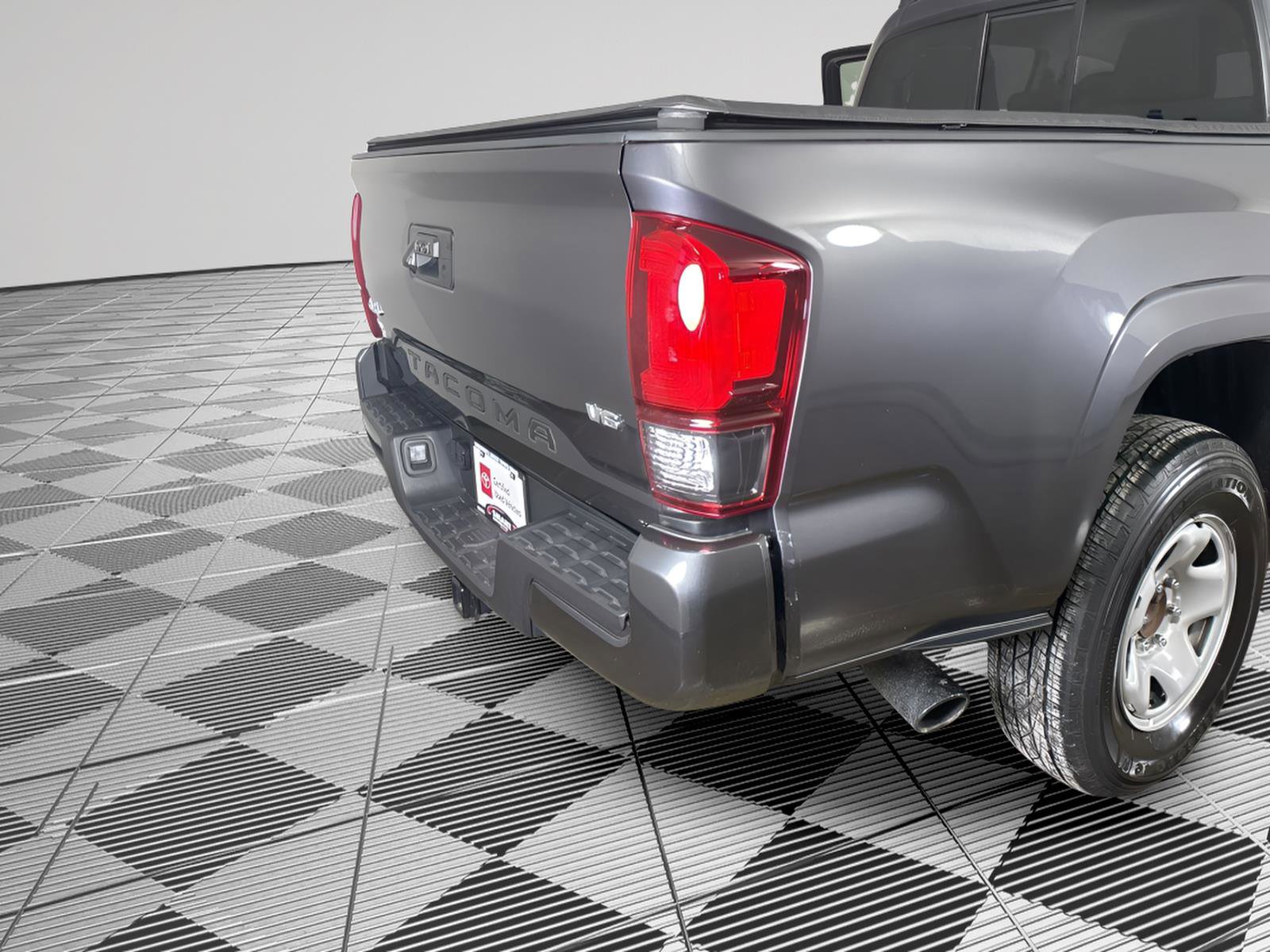 Used 2023 Toyota Tacoma SR image 16